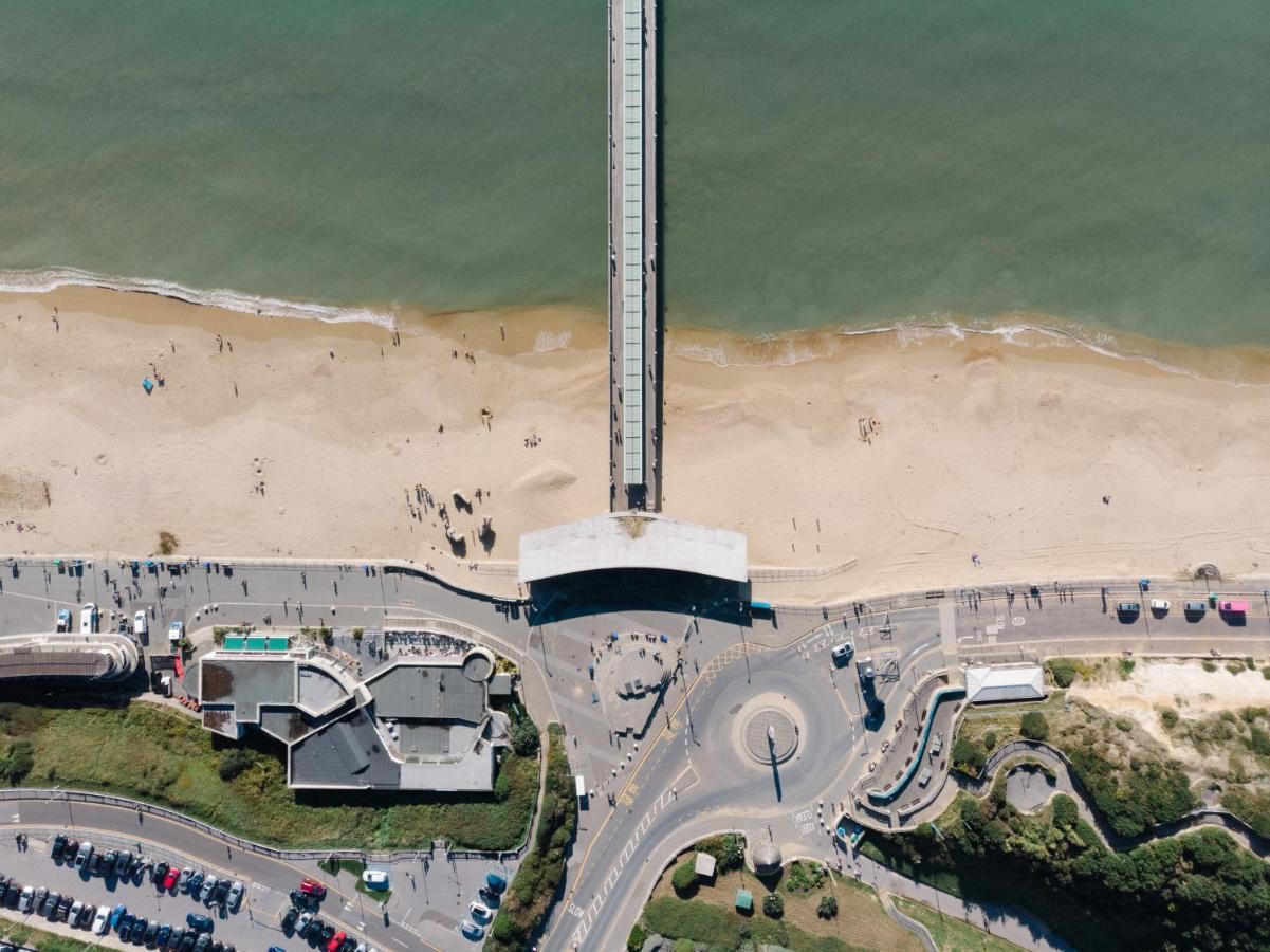 New Family Apartment Walking Distance To The Beach Bournemouth Exterior foto